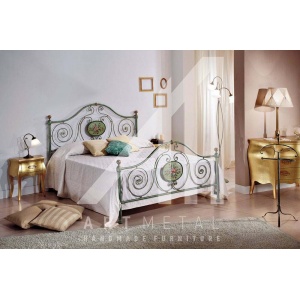 metallika-krevatia-3011-116