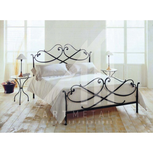 metallika-krevatia-3011-010