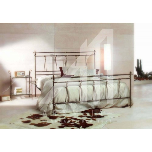 metallika-krevatia-3011-031