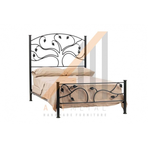 metallika-krevatia-3011-103