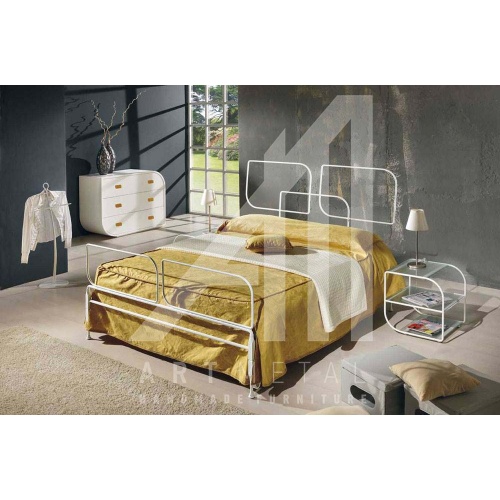 metallika-krevatia-3011-120