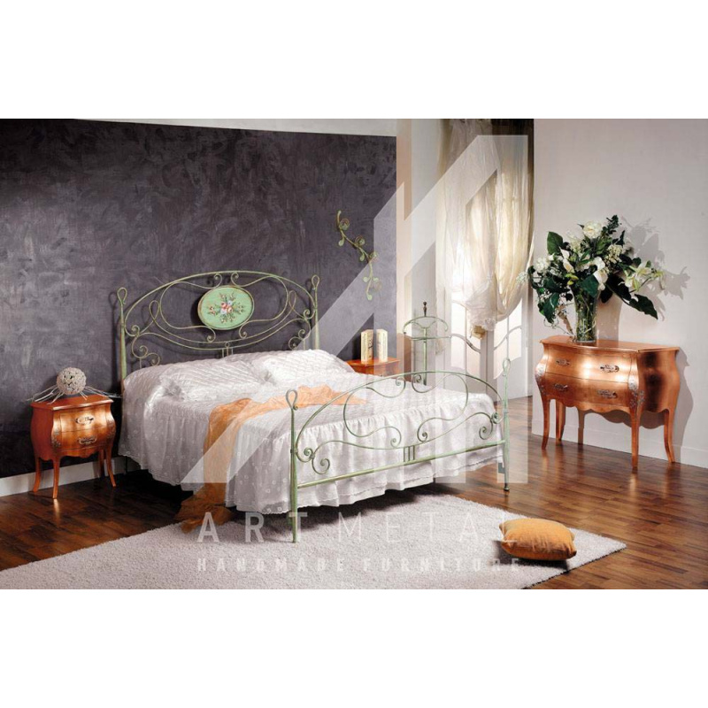 metallika-krevatia-3011-117