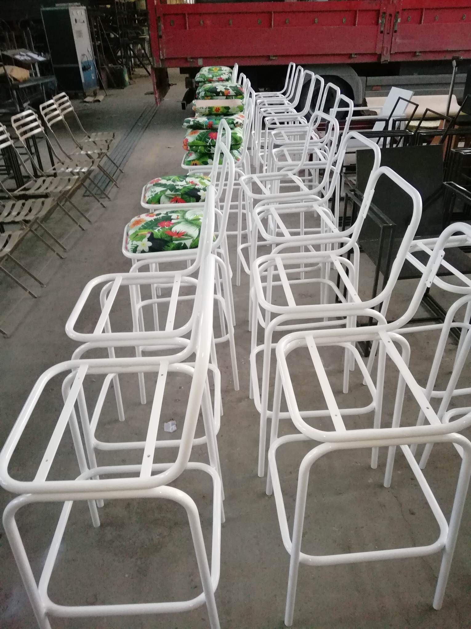 metallika skampo bar